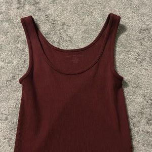 Brandy Melville maroon tank